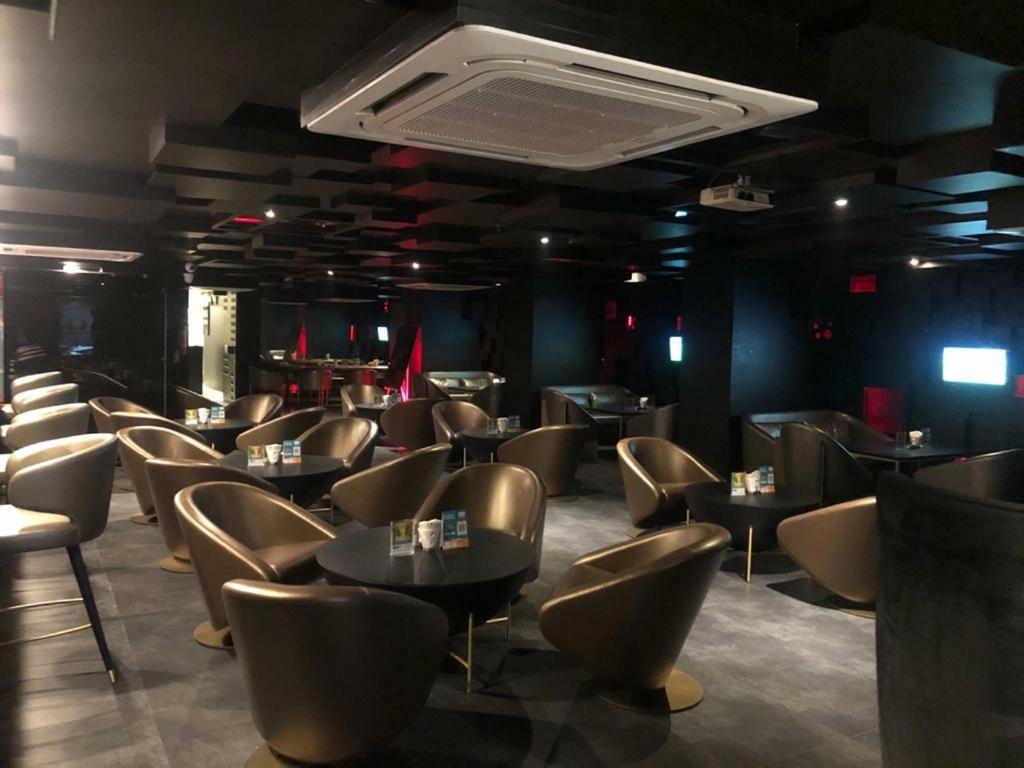 Cocoon Luxury Business Hotel Dhanbād Exterior foto
